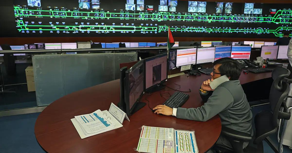 Dubai-Metro’s-9,000-cameras-watch-riders-and-stations